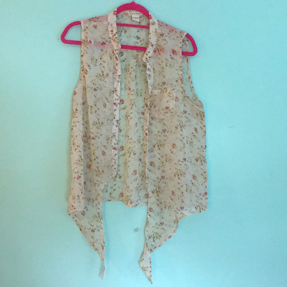 Sheer summer tie tank medium